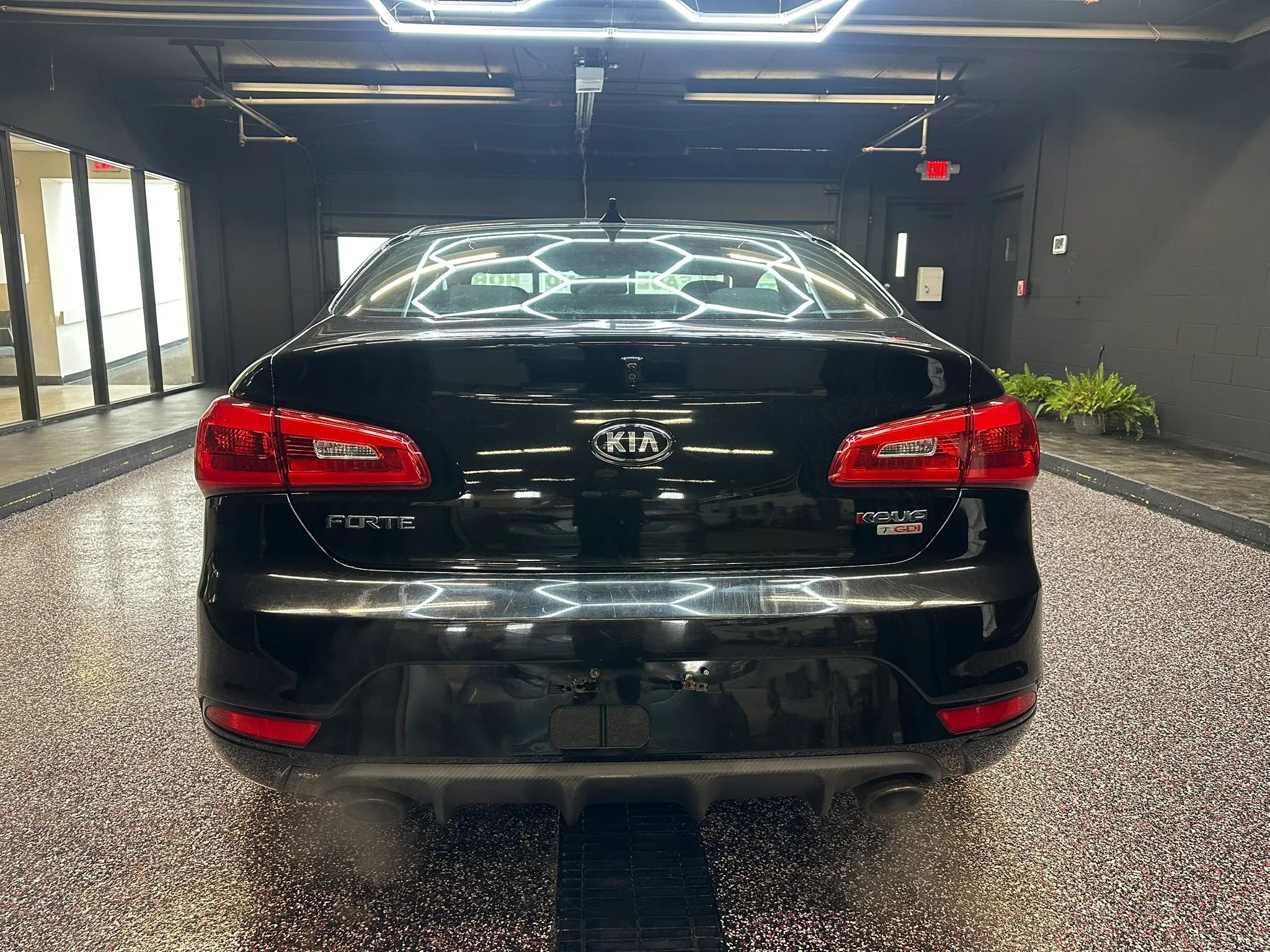 Used 2016 Kia Forte Koup SX FWD image 6