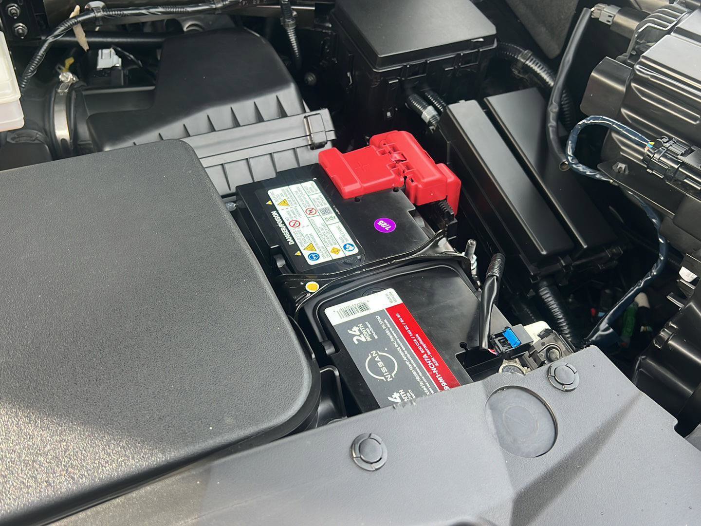 Used 2023 Nissan Pathfinder Platinum image 40