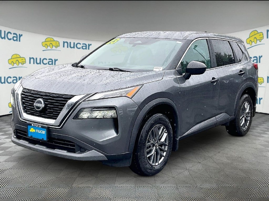 Used 2023 Nissan Rogue S AWD/4WD image 3