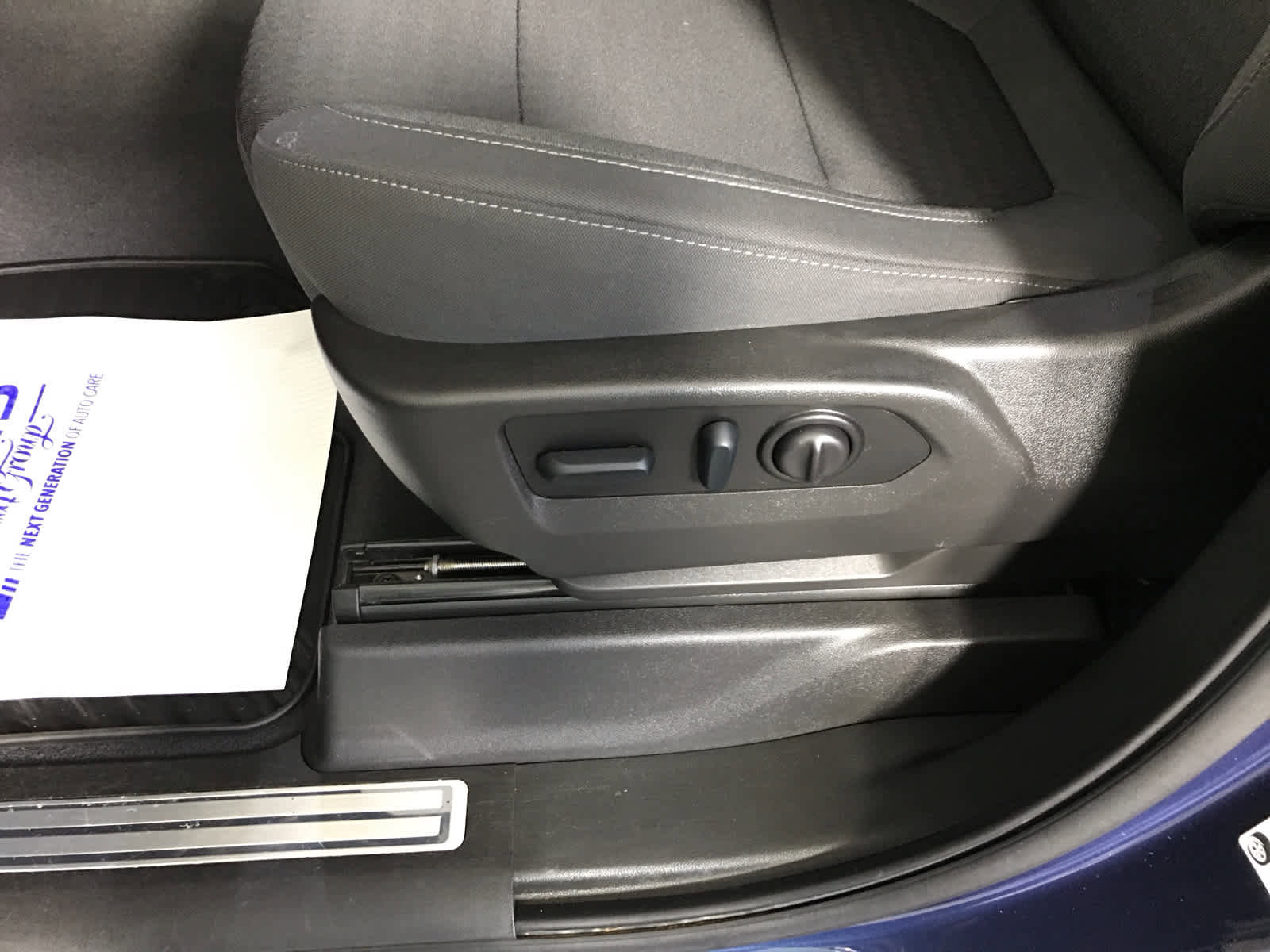 Used 2022 Chevrolet Silverado 1500 LT image 28