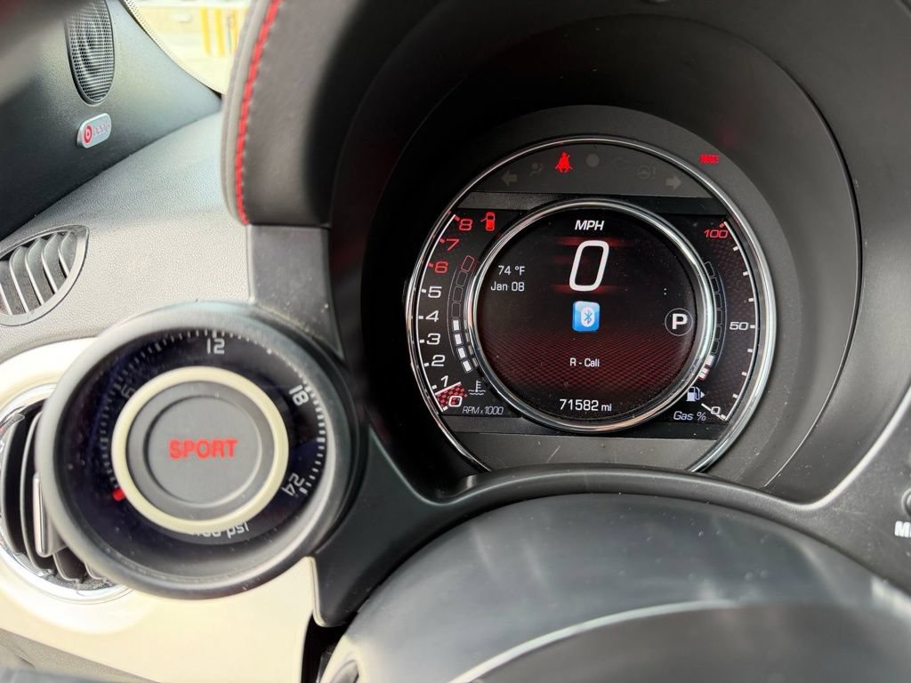 Used 2019 FIAT 500 Abarth w/ Popular Equipment Package FWD image 17