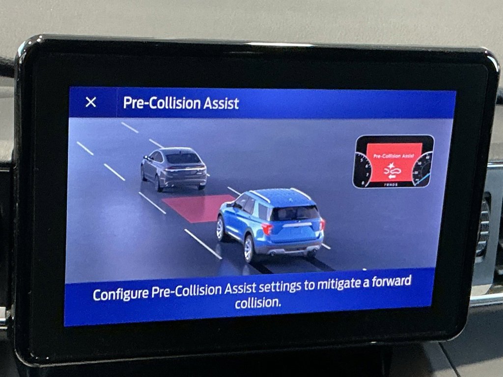 Used 2023 Ford Explorer XLT w/ Equipment Group 202A image 43