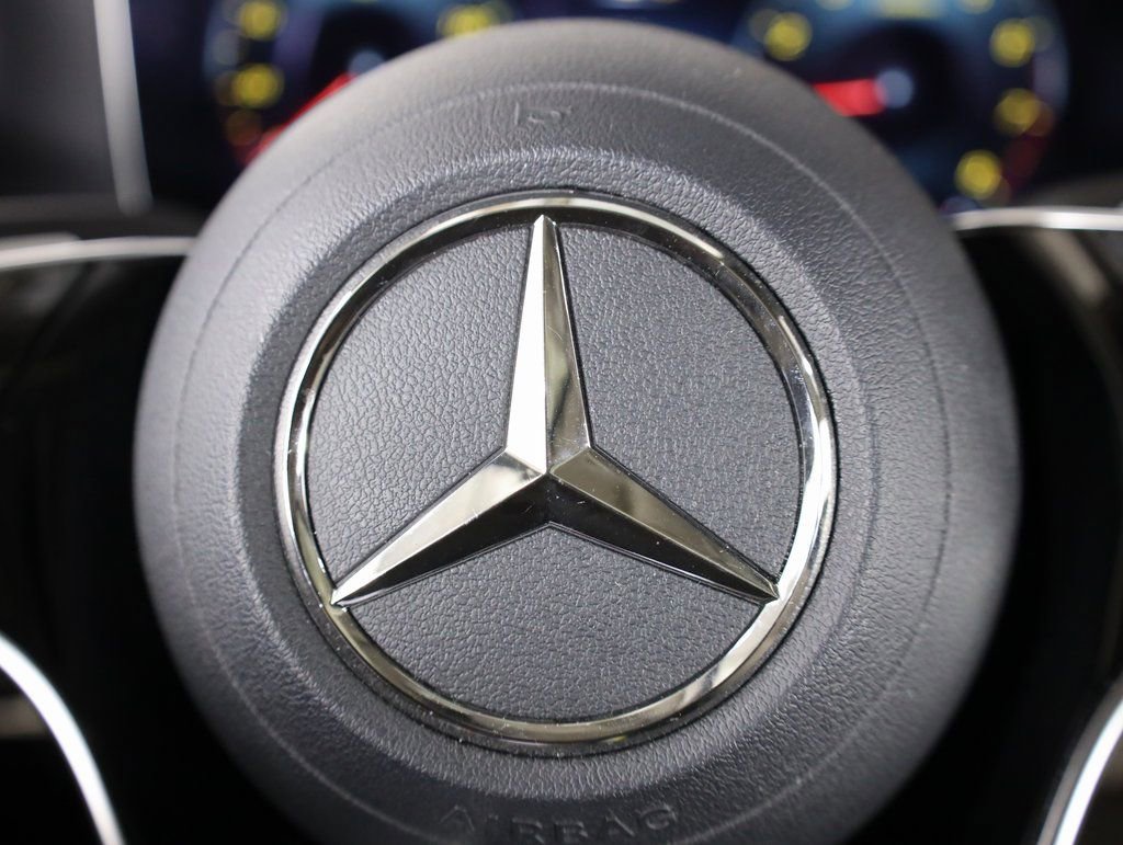 Certified 2022 Mercedes-Benz E 350 4MATIC Sedan image 24