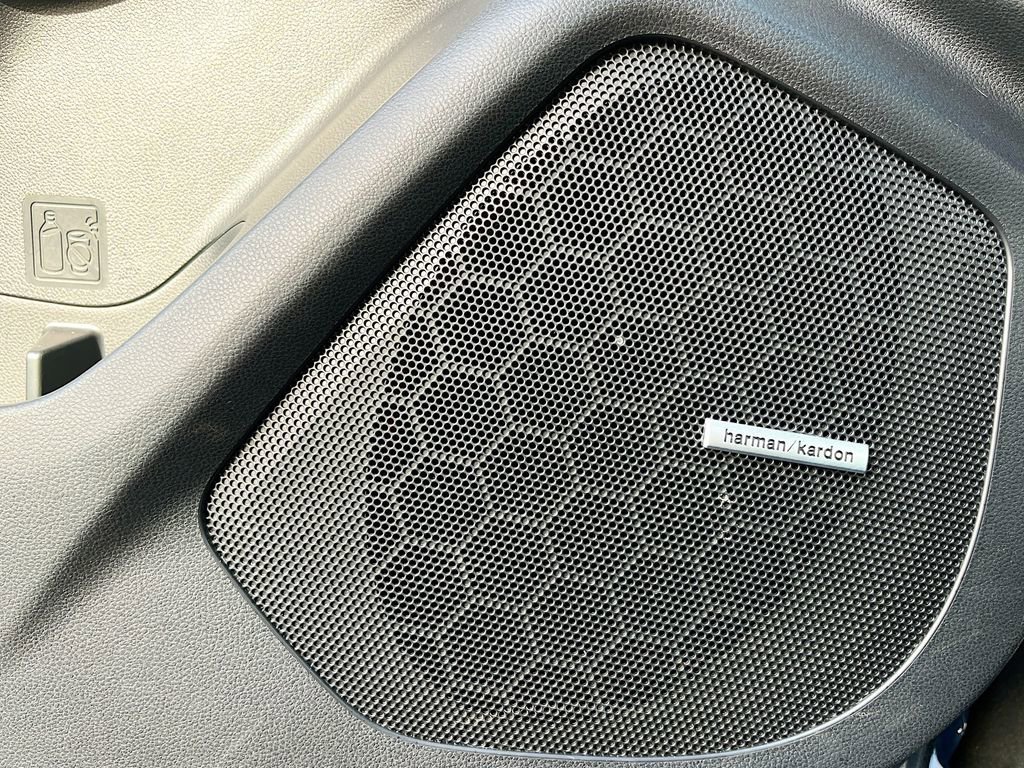 Used 2023 Subaru Ascent Touring image 19