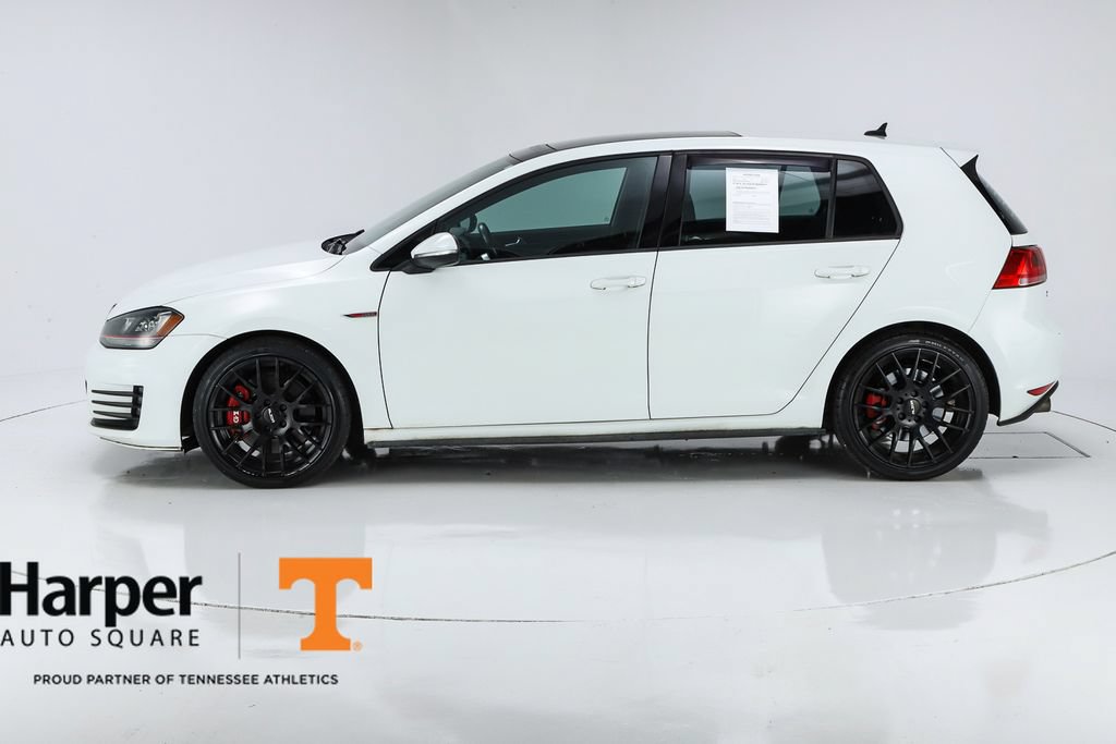 Used 2017 Volkswagen GTI SE FWD image 40
