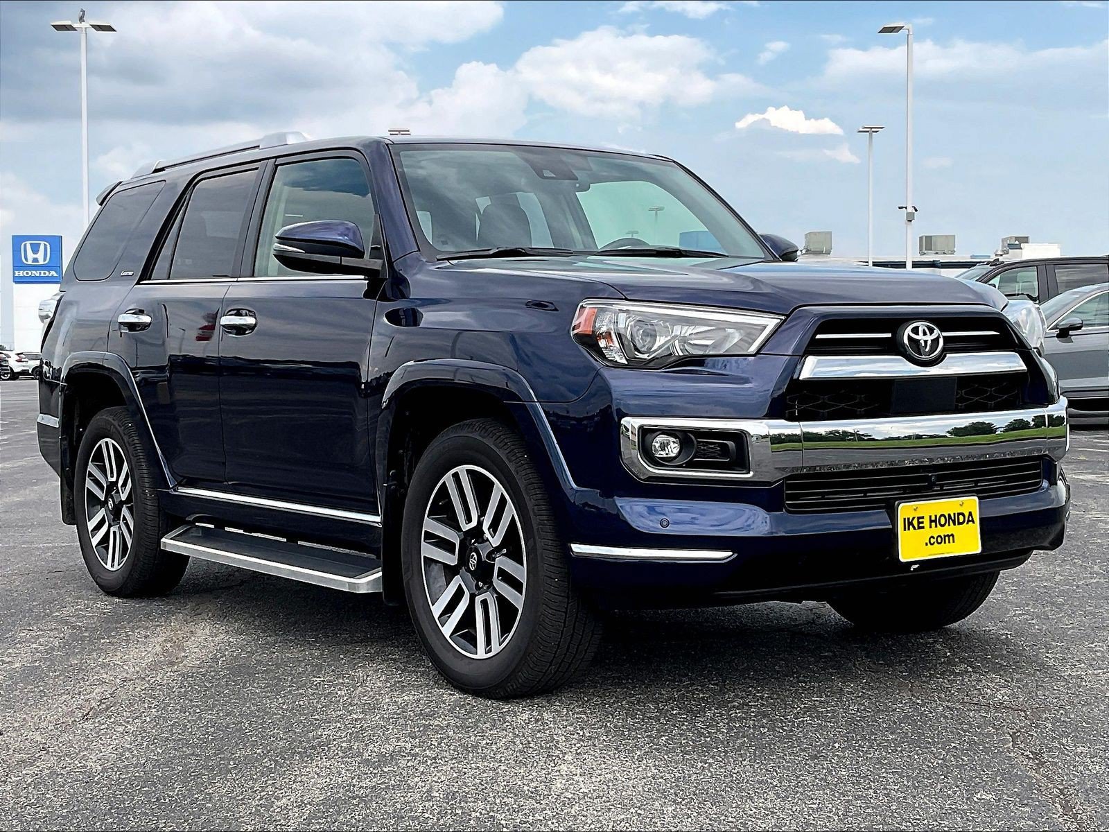 Used 2022 Toyota 4Runner Limited AWD/4WD image 1