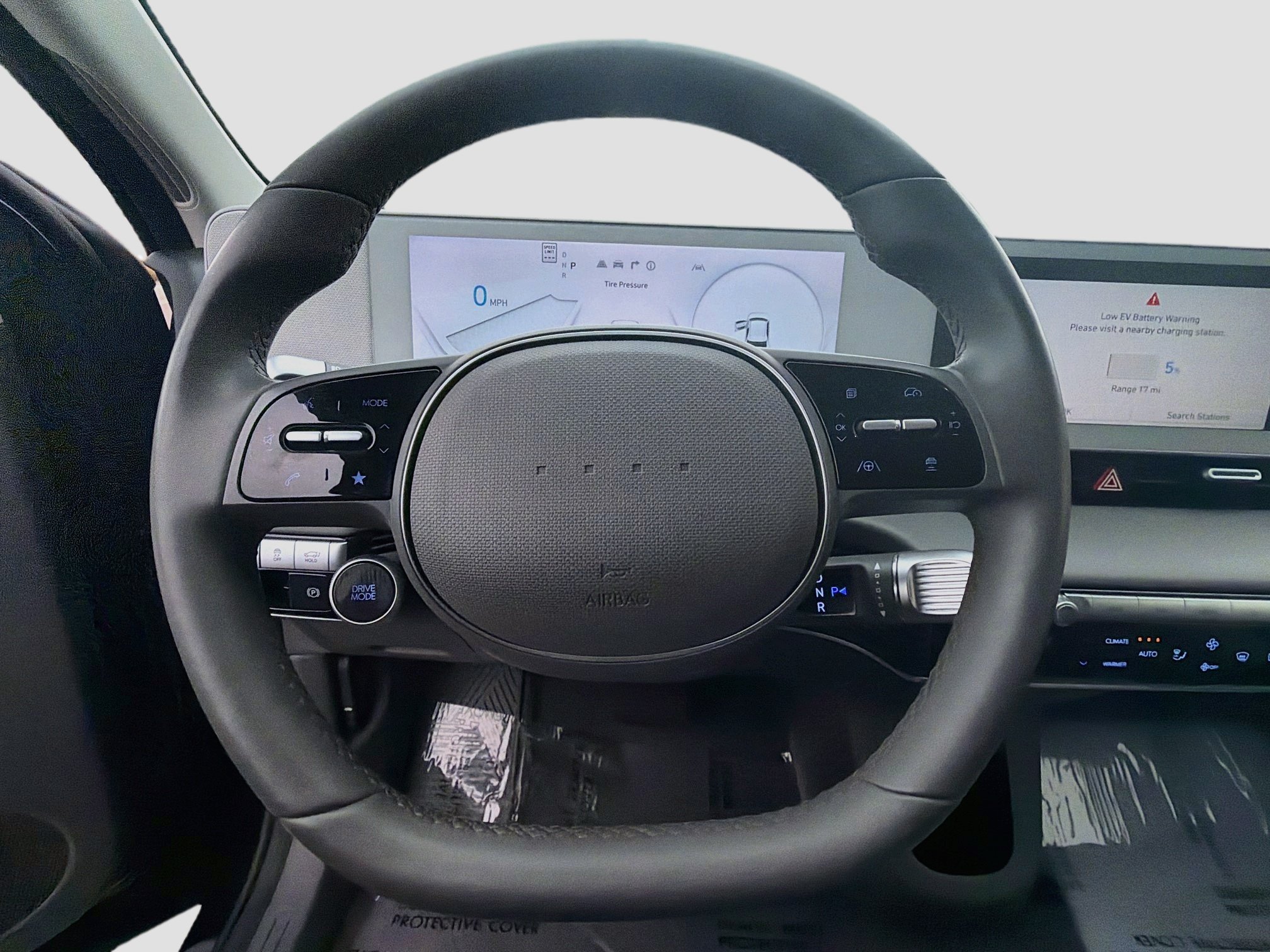 Used 2024 Hyundai Ioniq 5 SEL AWD/4WD image 18