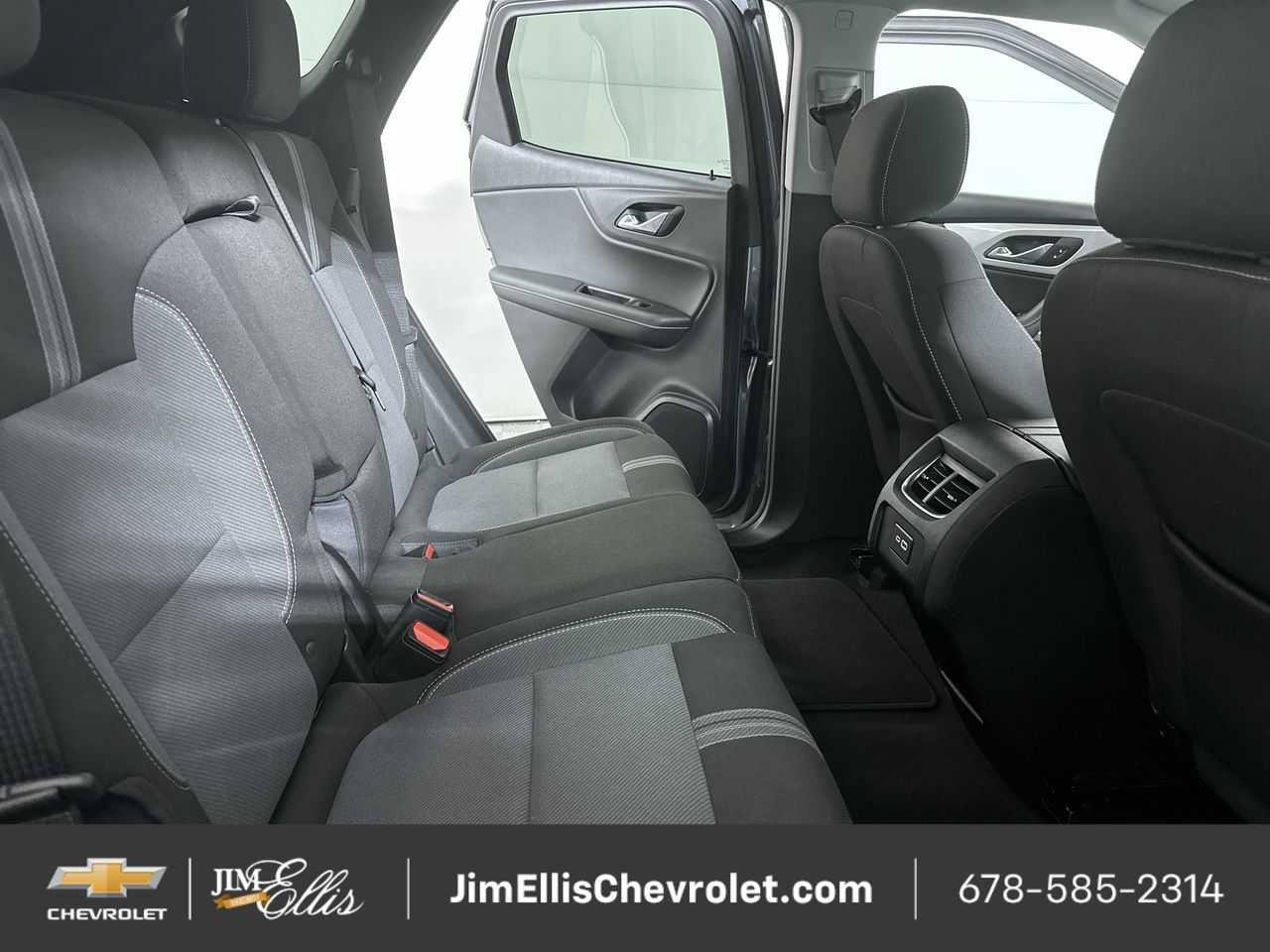 Certified 2025 Chevrolet Blazer LT AWD/4WD image 26