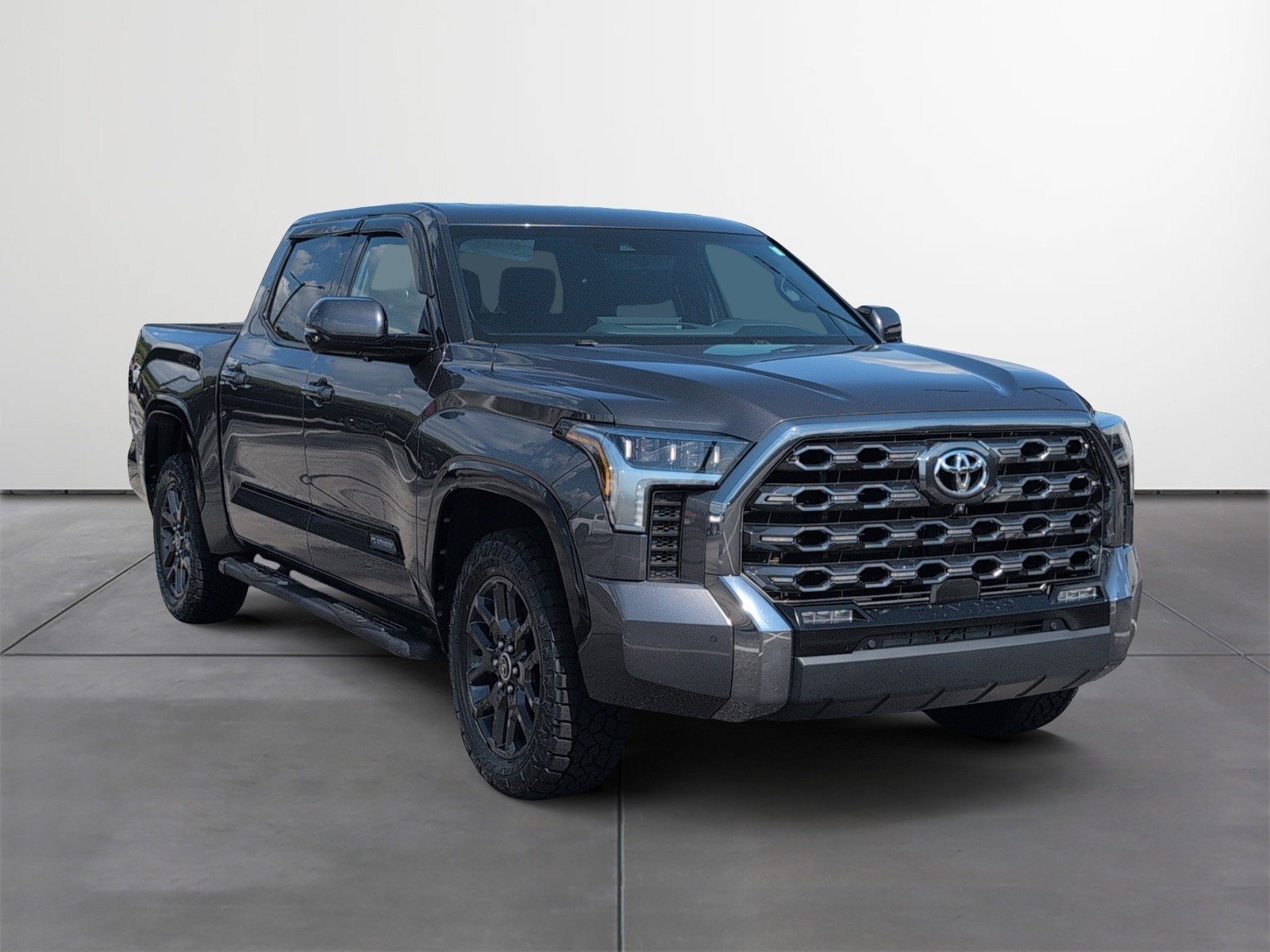 Used 2023 Toyota Tundra Platinum AWD/4WD image 7