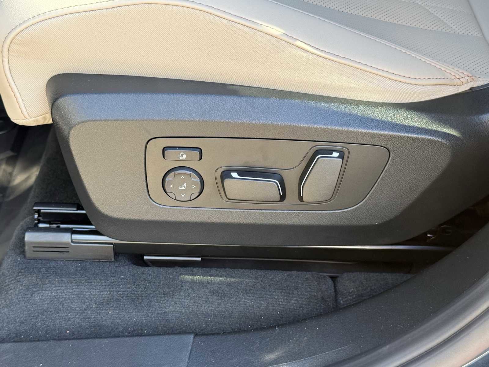 New 2026 BMW X3 xDrive30 w/ Premium Package image 11