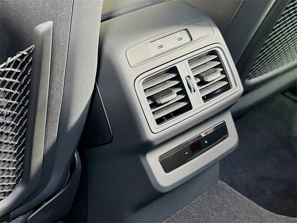 New 2025 Audi SQ5 Premium Plus image 23