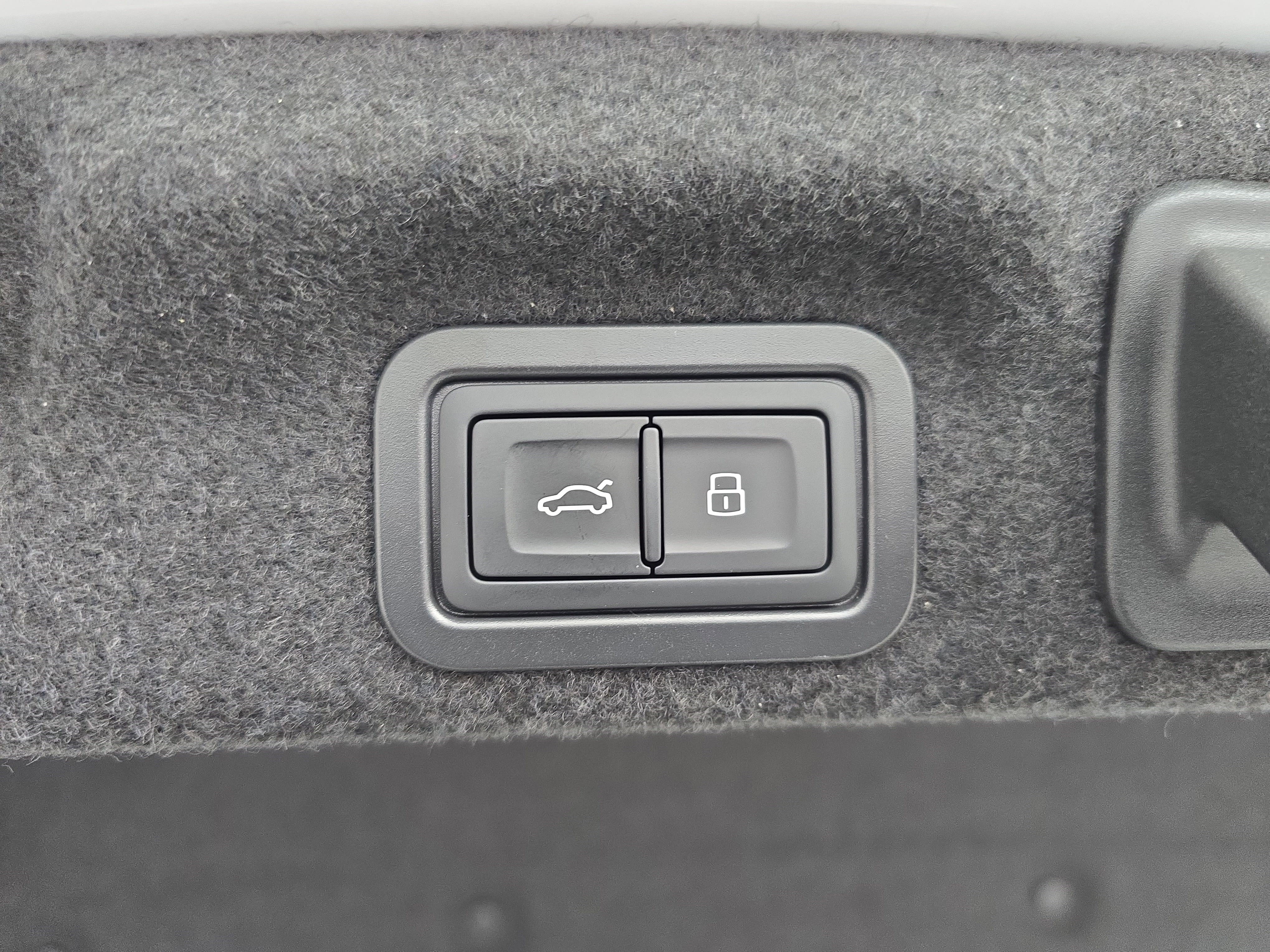 New 2026 Audi A6 Premium Plus image 13