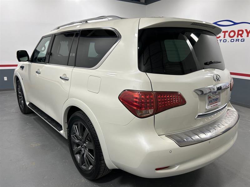 Used 2017 INFINITI QX80 Signature Edition image 4