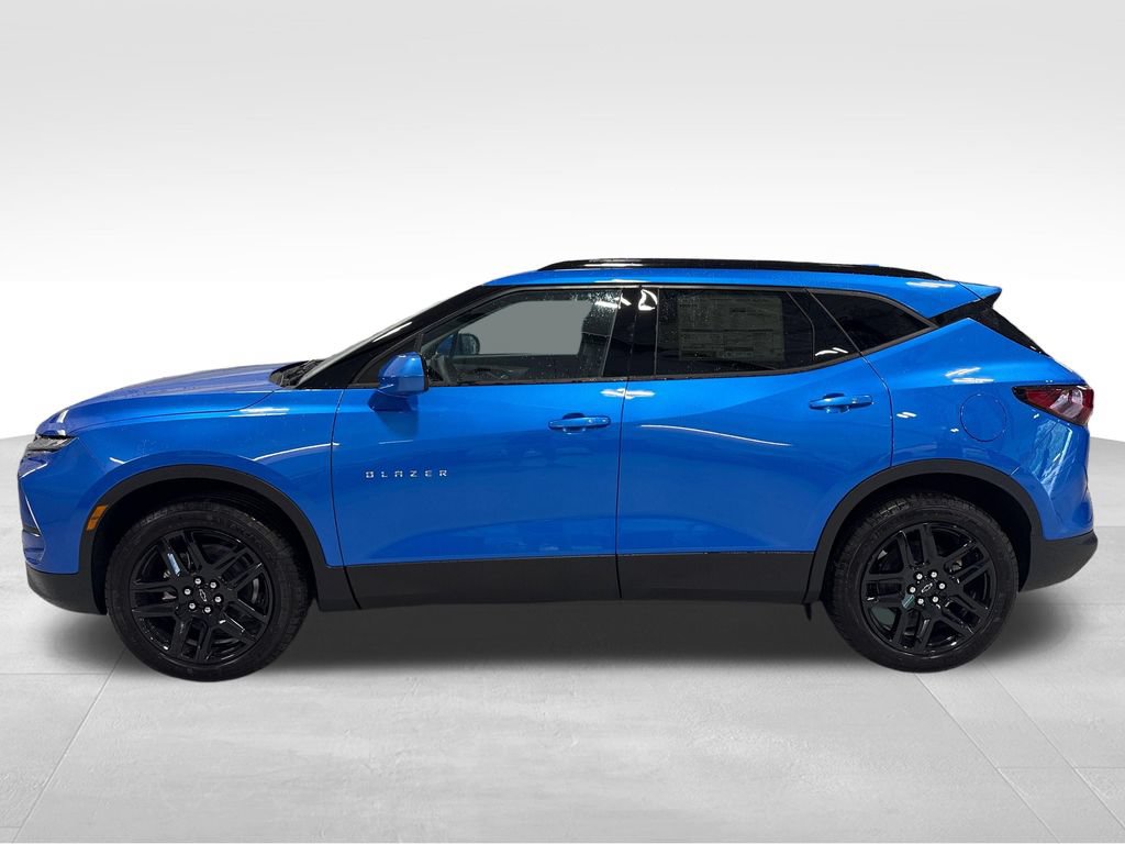 New 2026 Chevrolet Blazer LT w/ Convenience Package FWD image 46