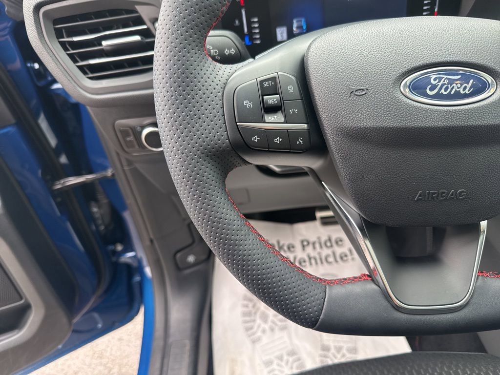 Used 2023 Ford Escape ST-Line w/ Tech Pack #1 image 14
