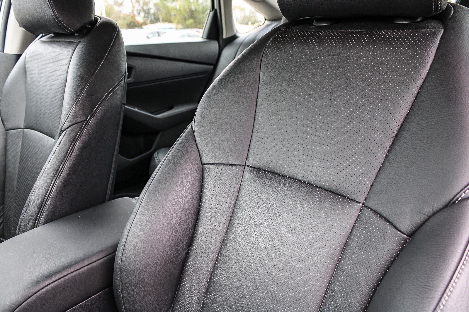 Certified 2024 Honda Accord EX image 24