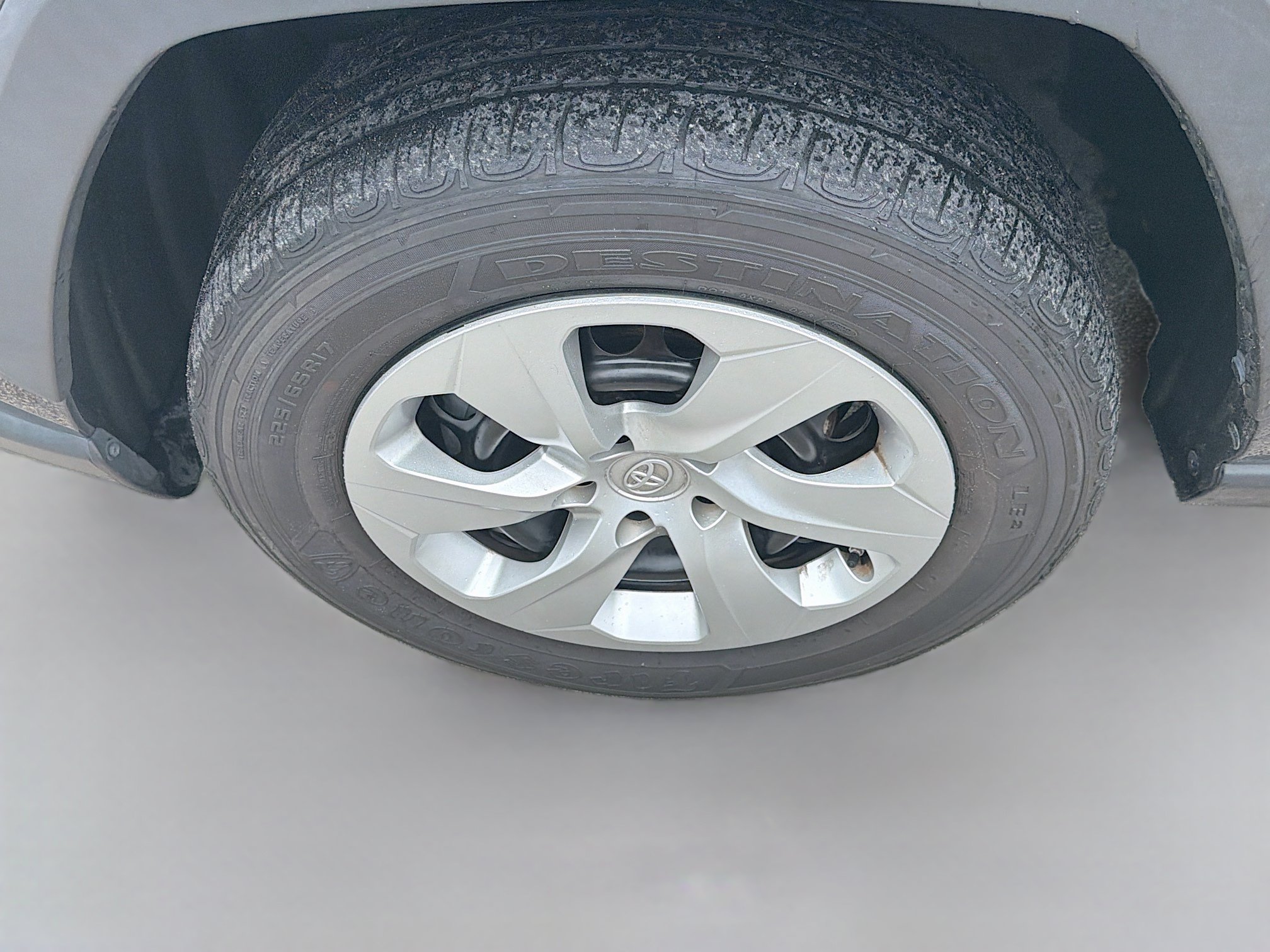 Used 2023 Toyota RAV4 LE AWD/4WD image 37