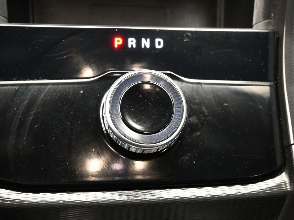 Used 2024 Jeep Grand Cherokee L Laredo image 27