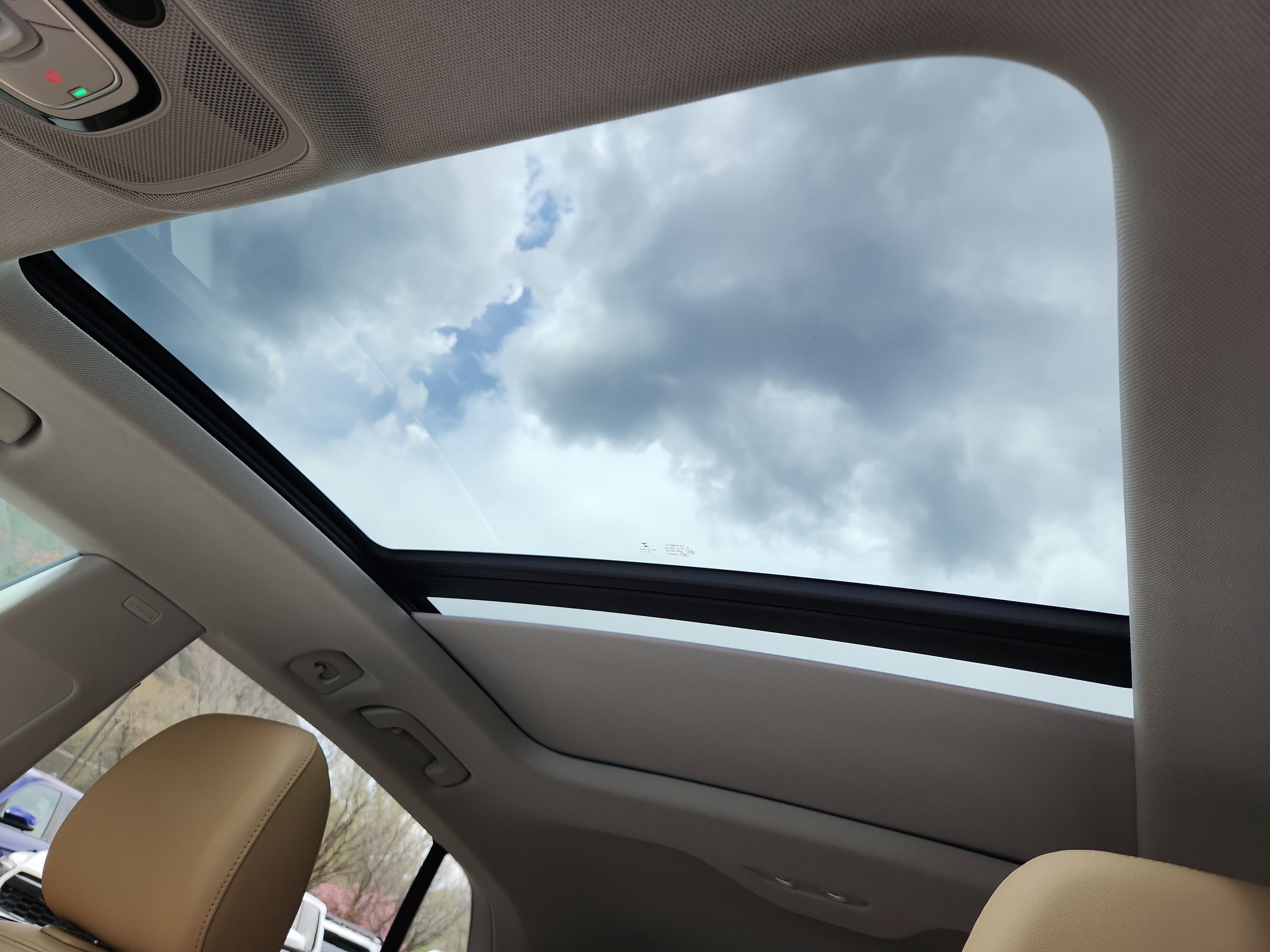 Used 2019 Audi Q8 Premium w/ Convenience Package image 27