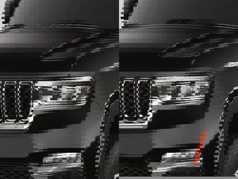 New 2025 Jeep Grand Cherokee Limited image 13