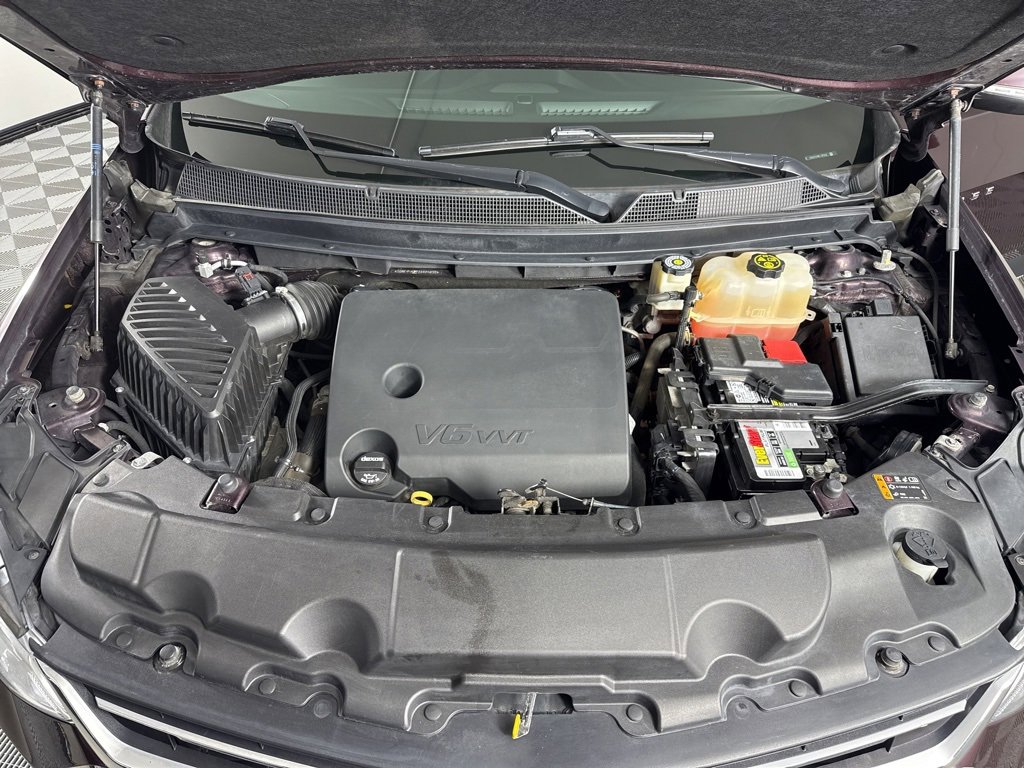 Used 2018 Chevrolet Traverse LT image 9