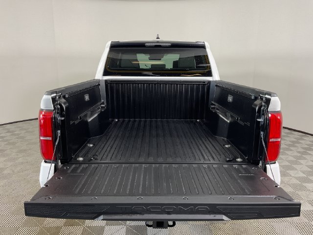 New 2026 Toyota Tacoma SR5 AWD/4WD image 19