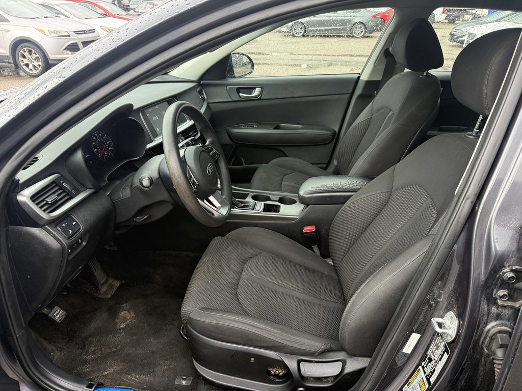 Used 2019 Kia Optima LX image 12