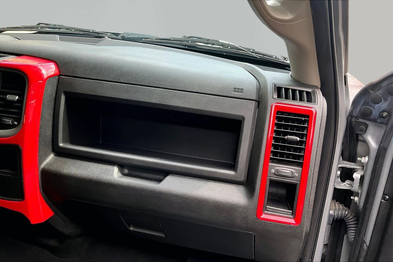 Used 2021 RAM 1500 Tradesman w/ Tradesman SXT Package AWD/4WD image 19