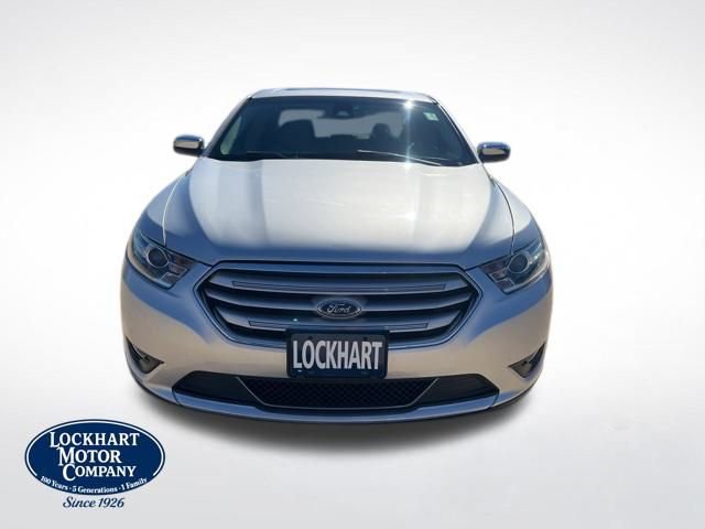 Used 2018 Ford Taurus Limited image 2