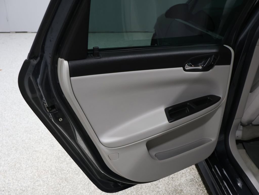 Used 2012 Chevrolet Impala LT image 20