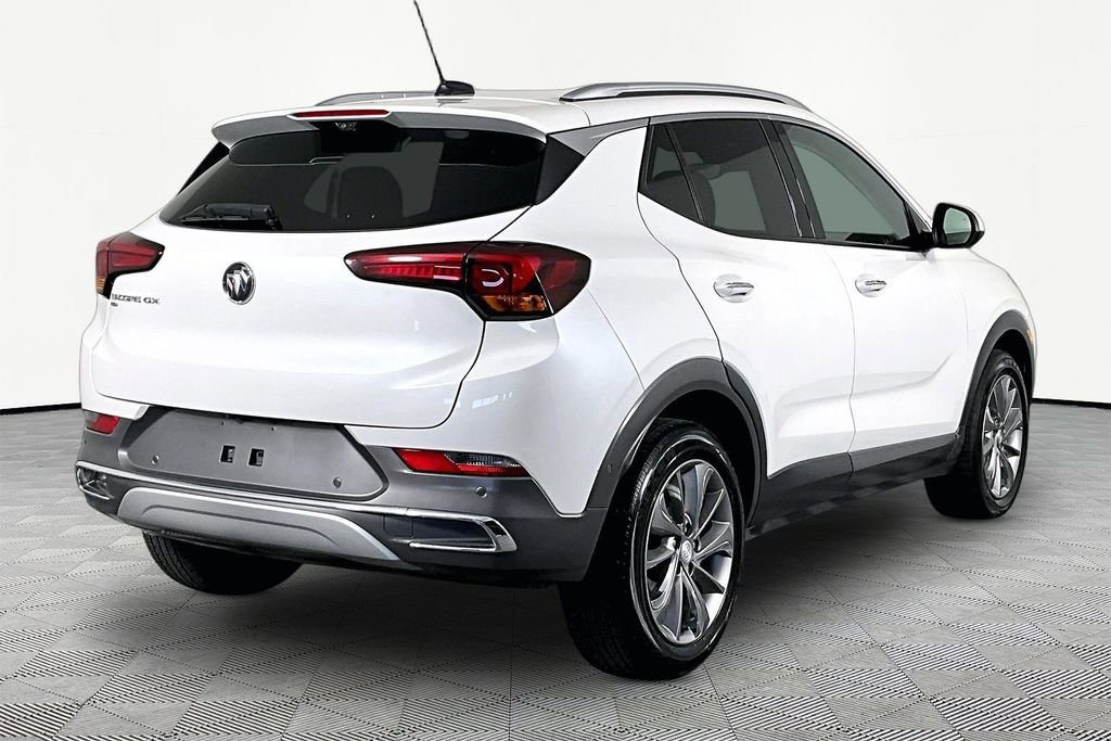 Certified 2022 Buick Encore GX Essence w/ Advanced Technology Package AWD/4WD image 6