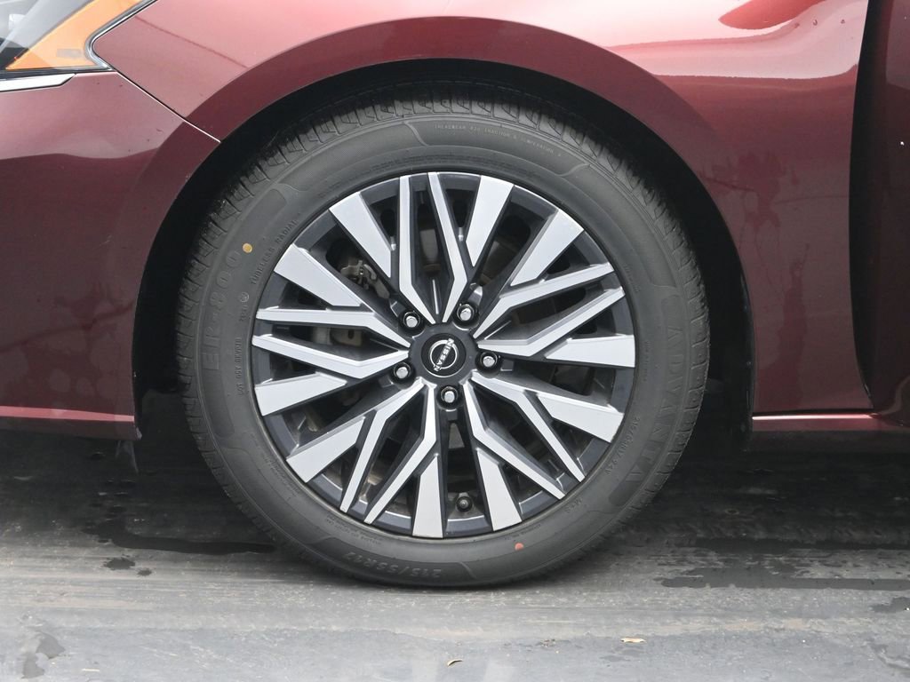 Used 2023 Nissan Altima 2.5 SV image 33