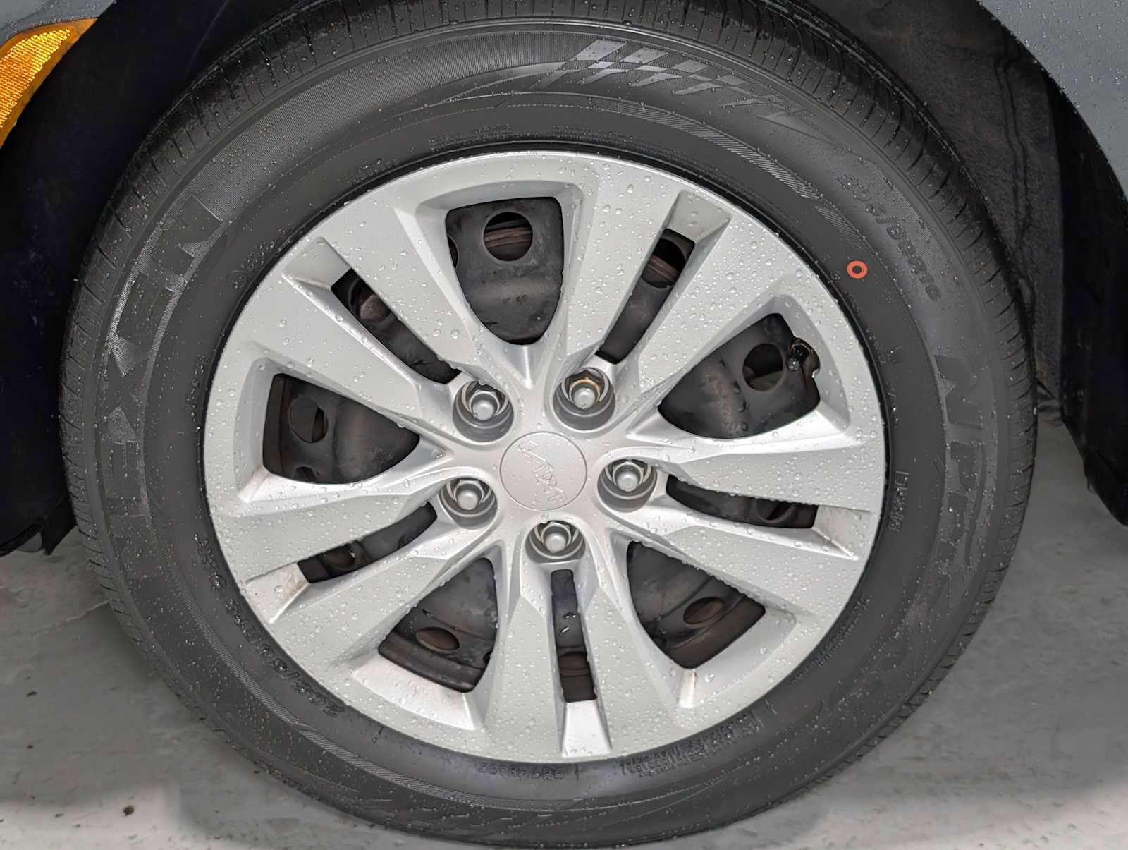 Certified 2023 Kia Soul LX image 3