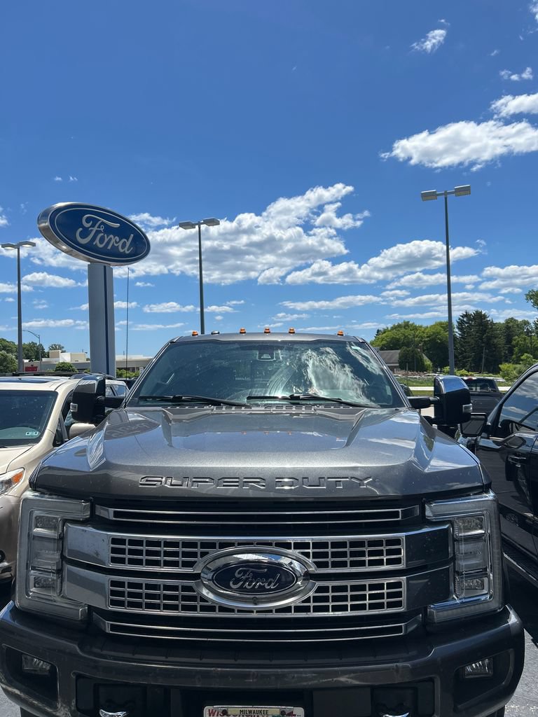 Certified 2017 Ford F250 Platinum w/ Platinum Ultimate Package AWD/4WD image 19
