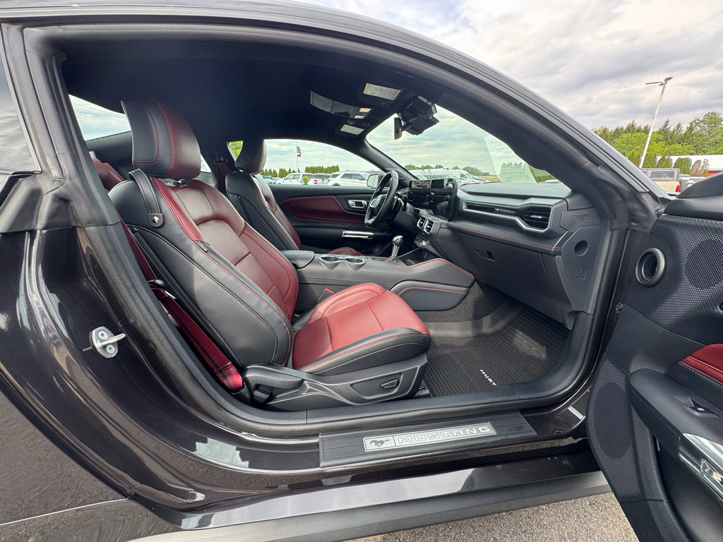 Used 2024 Ford Mustang GT Premium RWD image 14