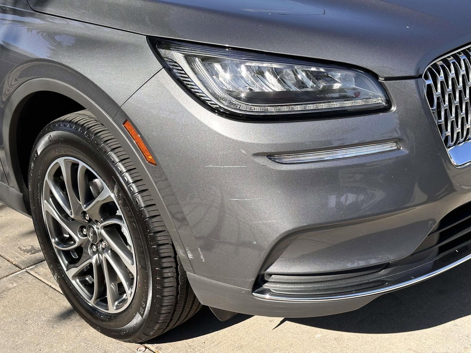 Used 2022 Lincoln Corsair AWD w/ Equipment Group 101A image 10