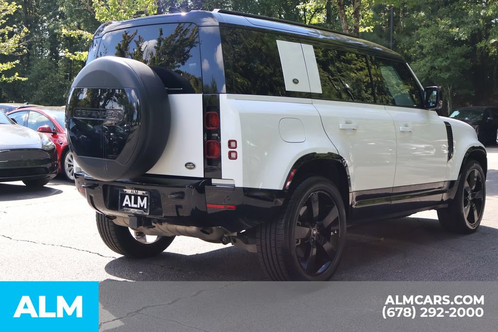 Used 2023 Land Rover Defender 110 X-Dynamic SE AWD/4WD image 5
