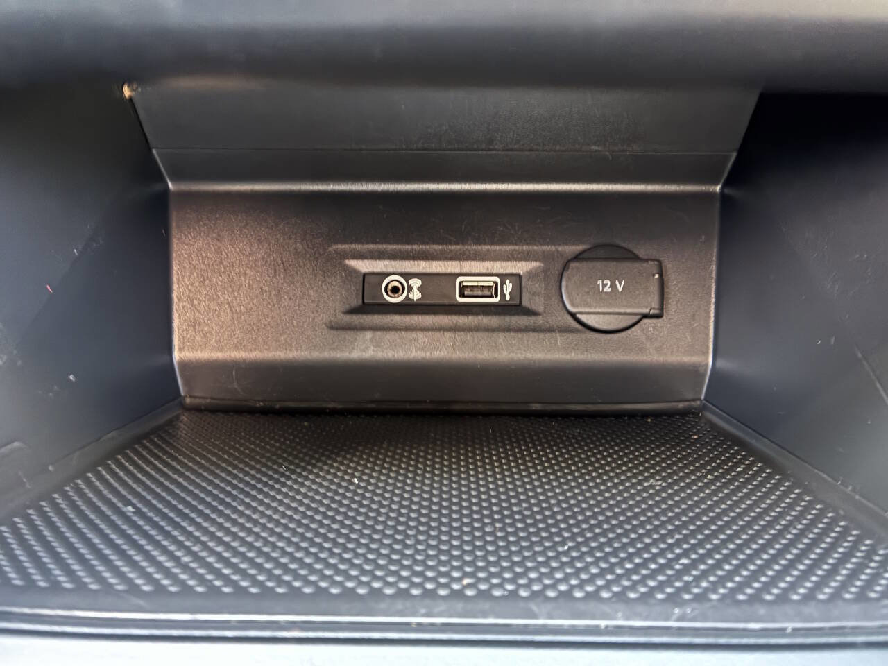 Used 2019 Volkswagen Atlas SE image 31