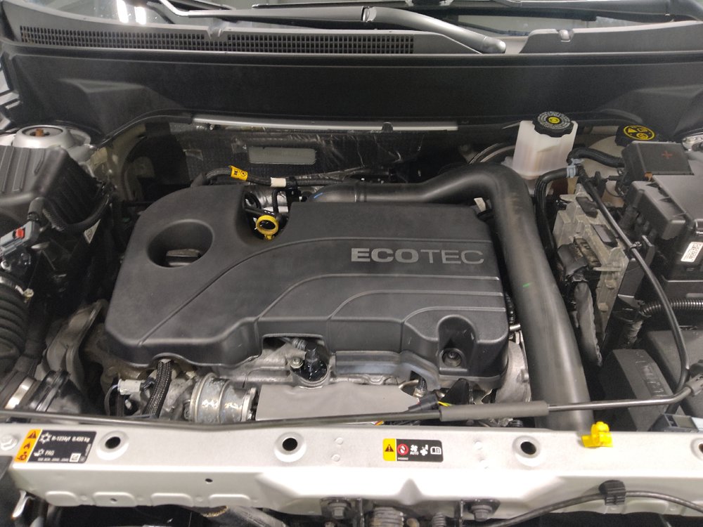 Used 2022 Chevrolet Equinox LS w/ LPO, Floor Liner Package AWD/4WD image 30