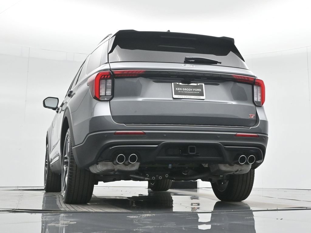 New 2025 Ford Explorer ST w/ Sun And Sound Package image 35