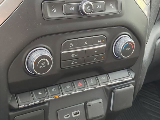 New 2026 Chevrolet Silverado 1500 Custom w/ Turbomax Blackout Package image 31