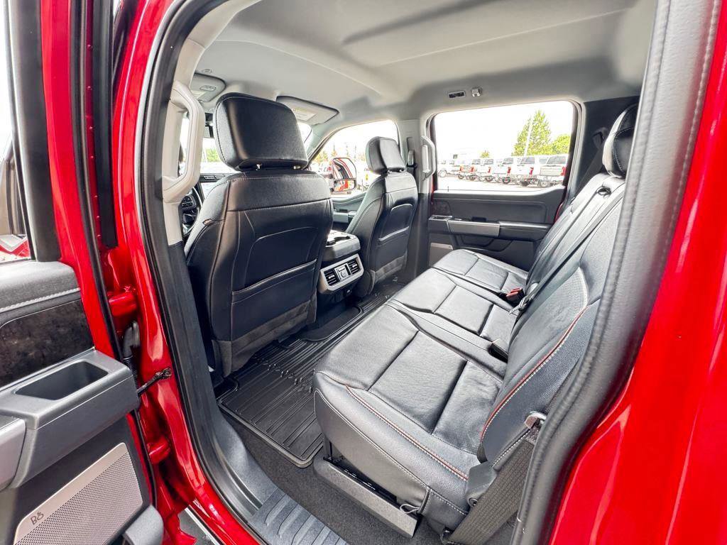 Used 2023 Ford F250 Lariat w/ Sport Appearance Package image 32