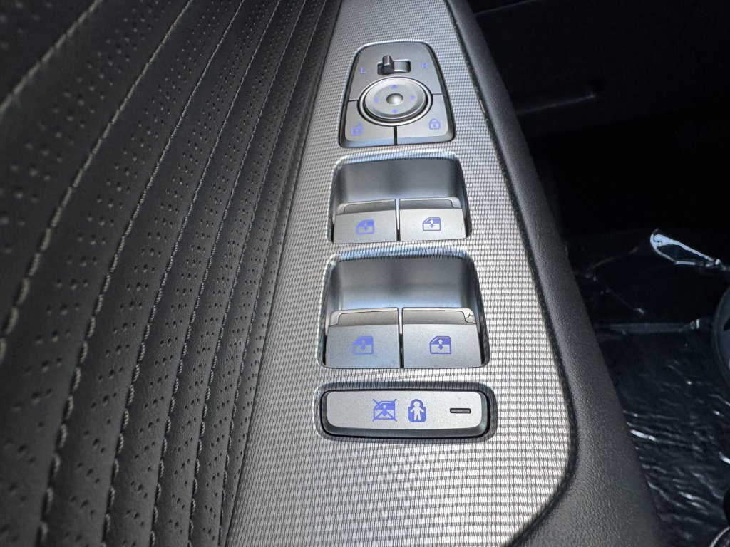 Used 2024 Hyundai Palisade Calligraphy AWD/4WD image 31