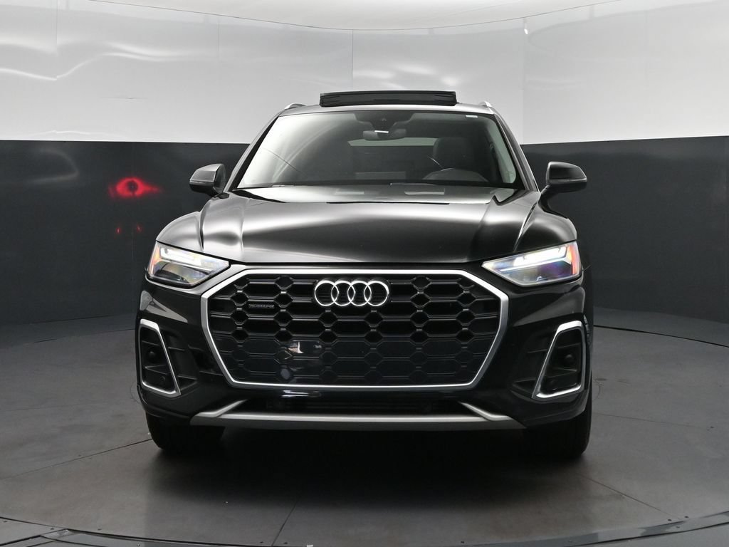 Used 2023 Audi Q5 2.0T Premium w/ Convenience Package AWD/4WD image 10