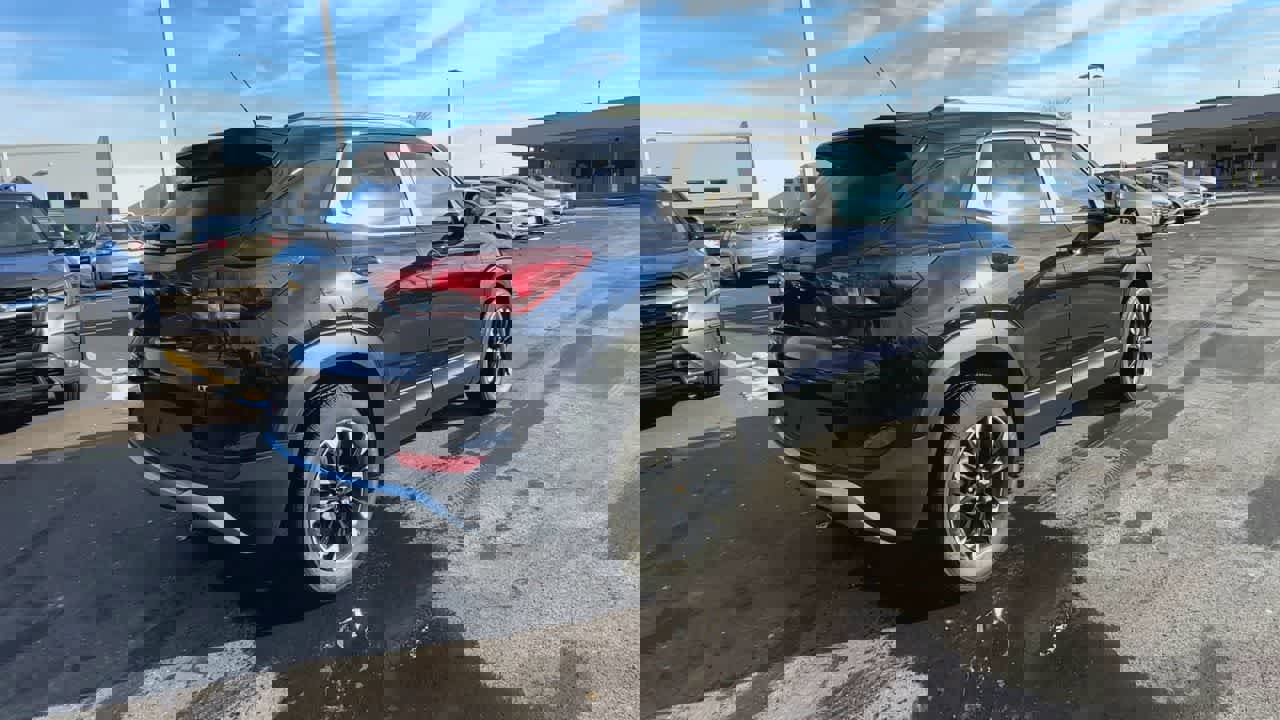 Used 2021 Chevrolet TrailBlazer LT w/ Convenience Package image 8