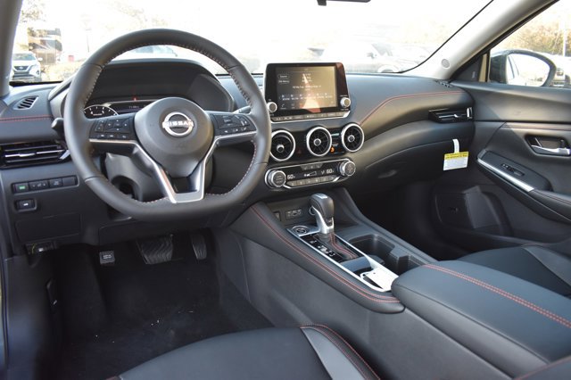 New 2025 Nissan Sentra SR w/ SR Premium Package image 19