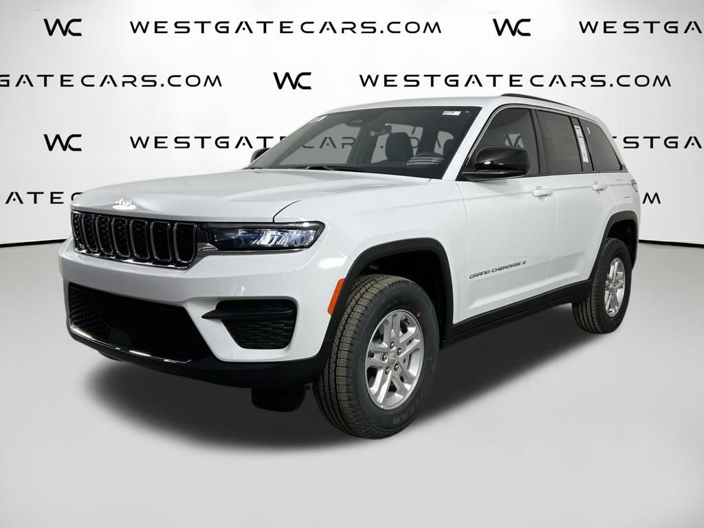 New 2025 Jeep Grand Cherokee Laredo w/ Luxury Tech Group I image 1