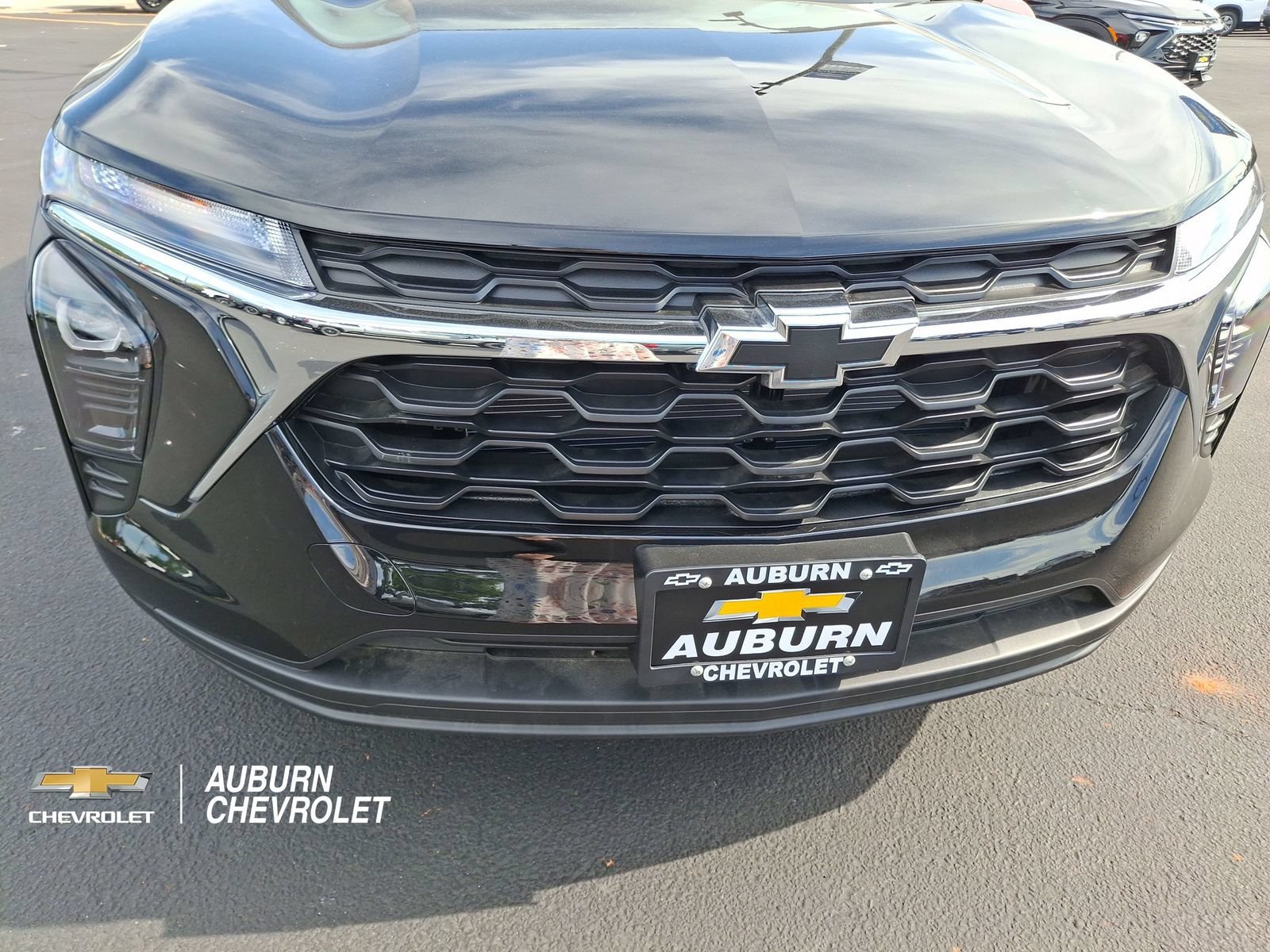 New 2026 Chevrolet Trax LS w/ LS Convenience Package FWD image 21