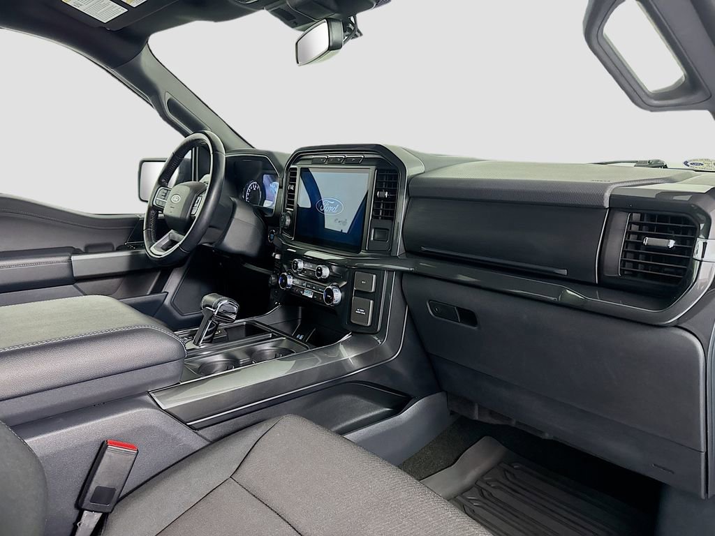 Used 2022 Ford F150 XLT w/ Equipment Group 302A High image 26