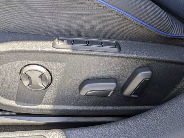 Used 2026 Volkswagen Golf AWD/4WD image 22